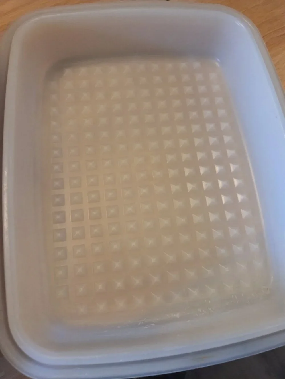 Vintage Tupperware Meat Keeper Marinade Container w/ Lid Paprika Color VGC